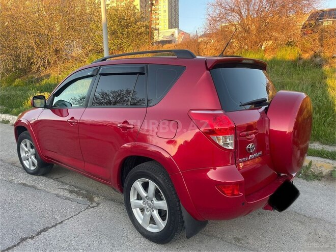 Toyota RAV4-3