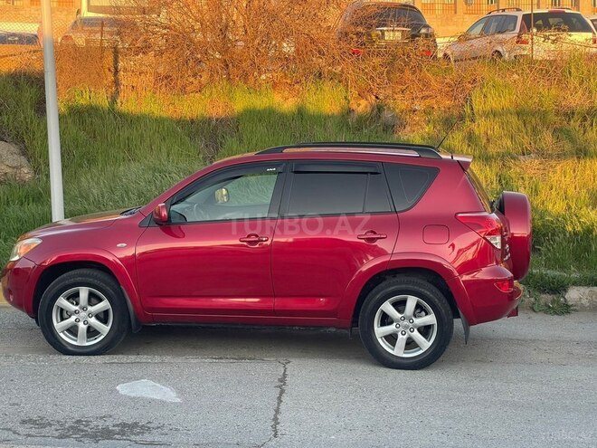 Toyota RAV4-6