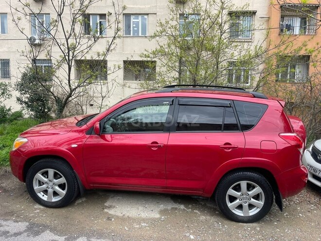 Toyota RAV4-7