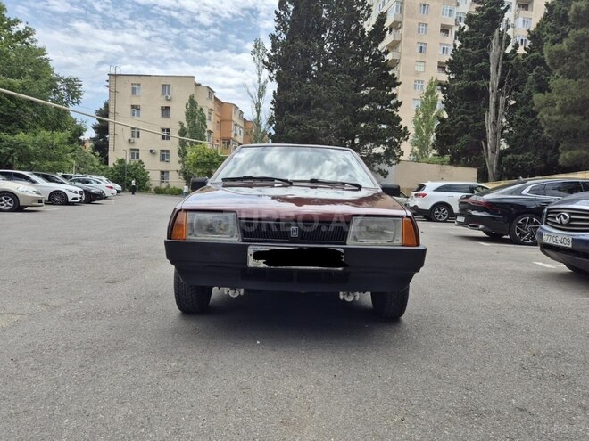 LADA (VAZ) 21099-1