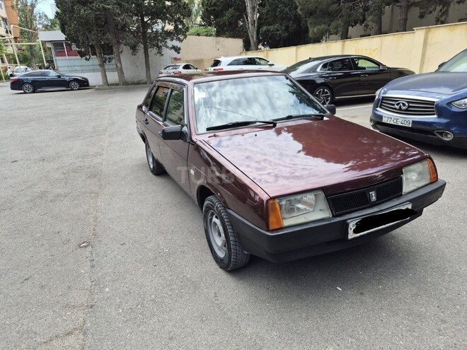 LADA (VAZ) 21099-3