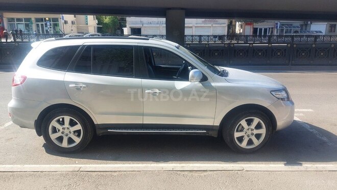 Hyundai Santa Fe-2