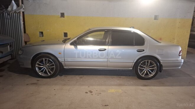 Nissan Maxima-6