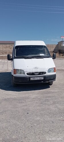 Ford Transit-1