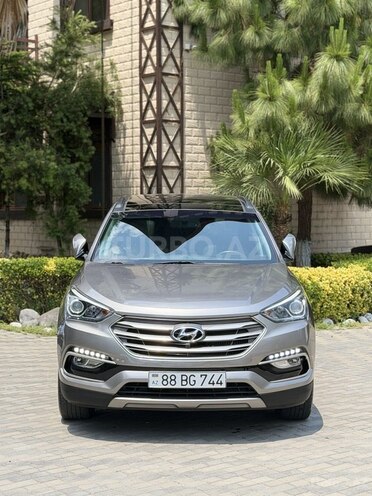 Hyundai Santa Fe-1