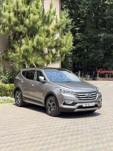 Hyundai Santa Fe-3