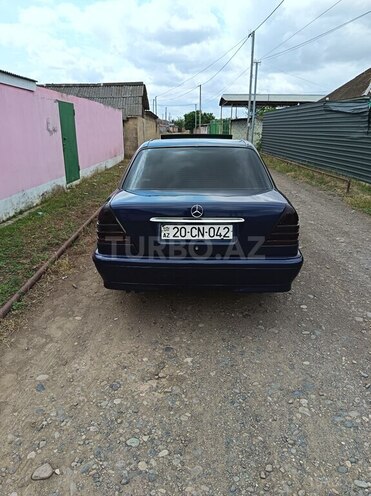 Mercedes C 180-3