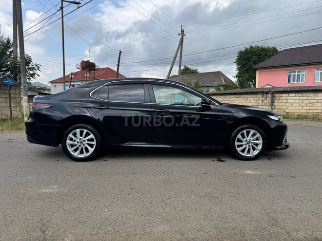 Toyota Camry-4