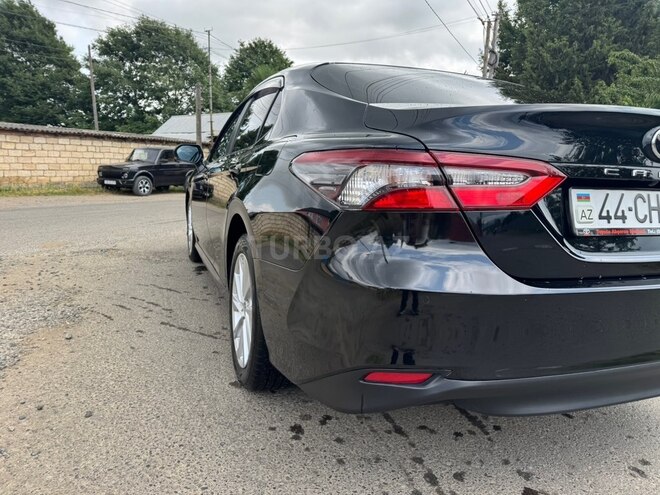 Toyota Camry-9