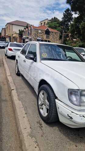 Mercedes 300 TD-2