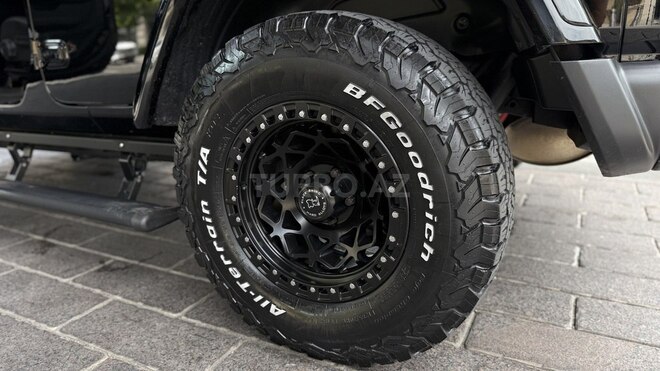 Jeep Wrangler-8