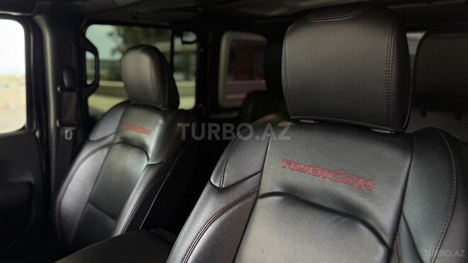 Jeep Wrangler-10