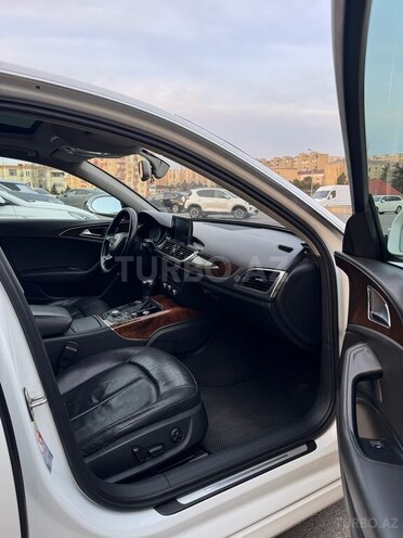 Audi A6-10
