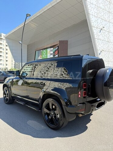 Land Rover Defender-4