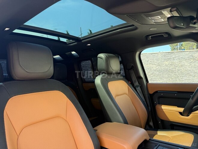 Land Rover Defender-15