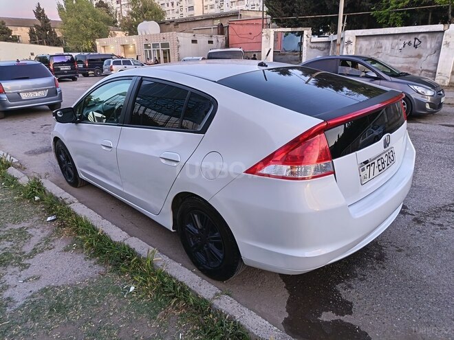 Honda Insight-4