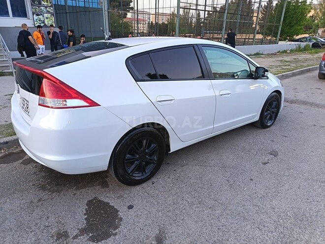 Honda Insight-2