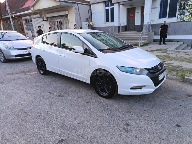 Honda Insight-7