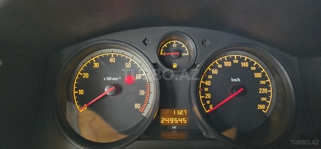 Opel Astra-10
