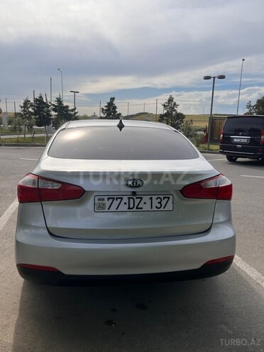 Kia Forte-6