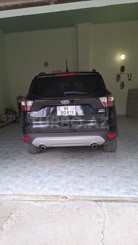 Ford Escape-14