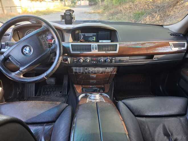 BMW 740-3