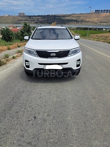 Kia Sorento-1