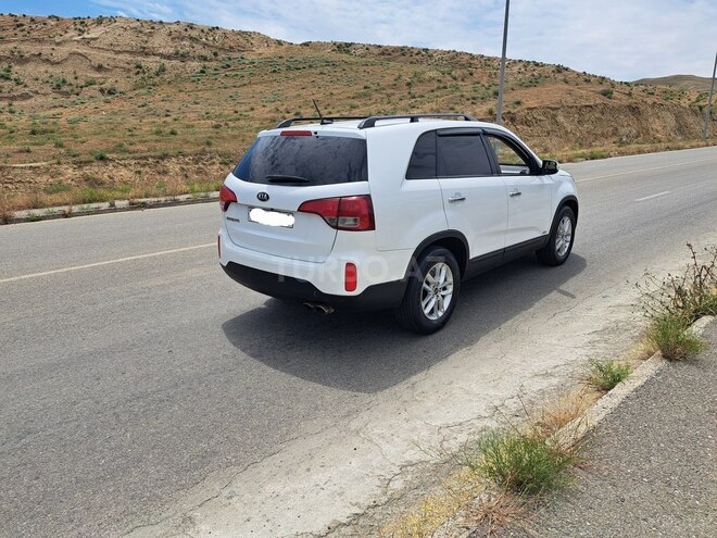 Kia Sorento-10