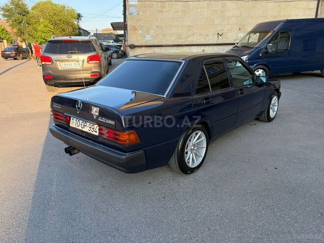 Mercedes 190-6