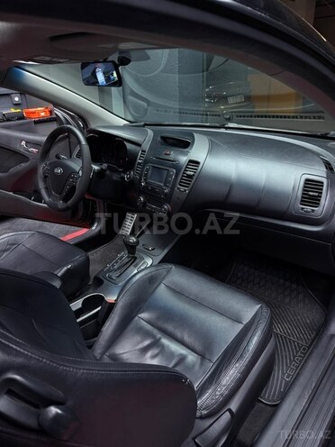 Kia Cerato Koup-6