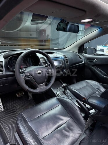 Kia Cerato Koup-5