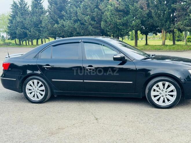 Hyundai Sonata-4