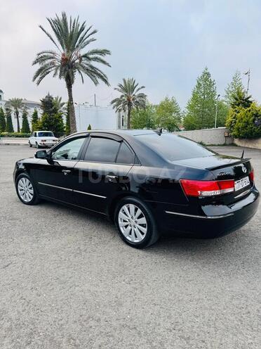 Hyundai Sonata-11