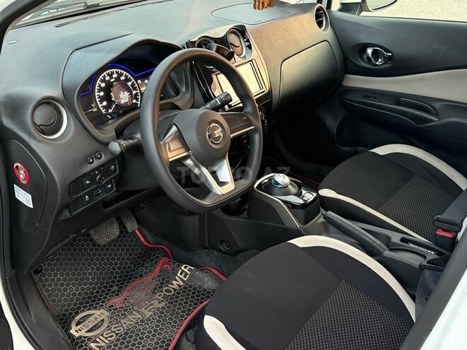 Nissan Note-9