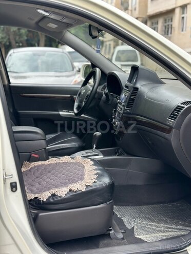 Hyundai Santa Fe-9