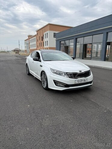 Kia Optima-2