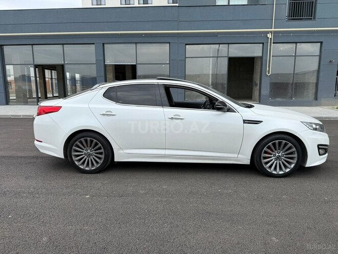 Kia Optima-4