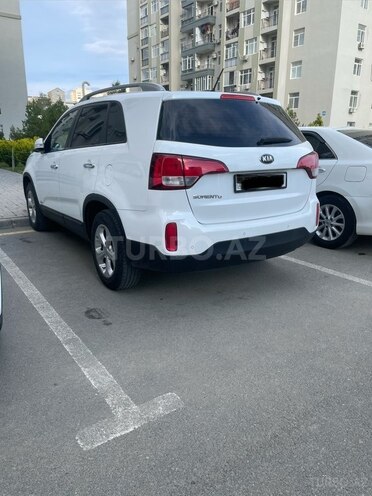 Kia Sorento-4