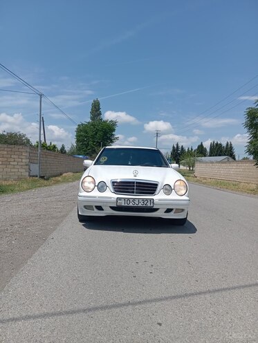 Mercedes E 200-6