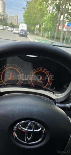 Toyota Auris-8
