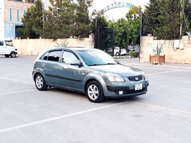 Kia Rio-8