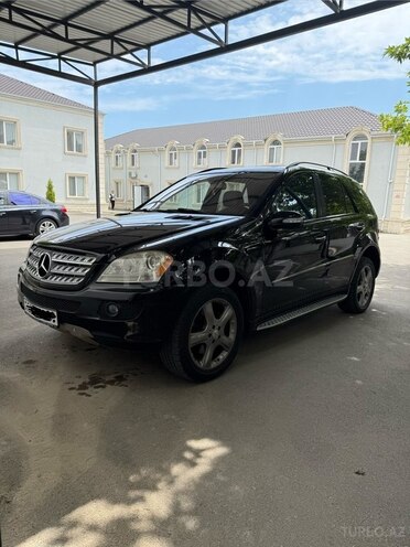 Mercedes ML 350 4MATIC-2