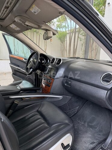 Mercedes ML 350 4MATIC-6