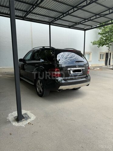Mercedes ML 350 4MATIC-4
