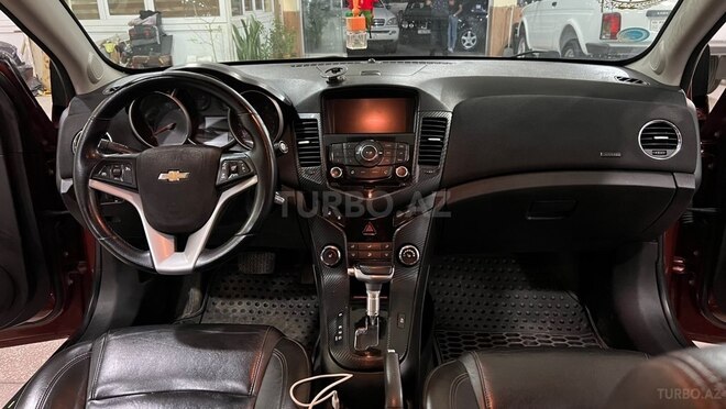Chevrolet Cruze-15