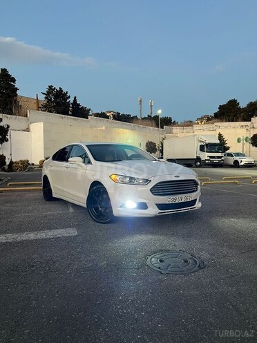 Ford Fusion (North America)-2