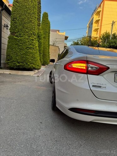 Ford Fusion (North America)-5