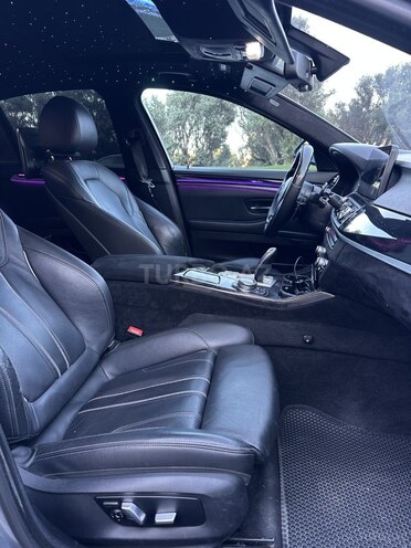 BMW 528-9