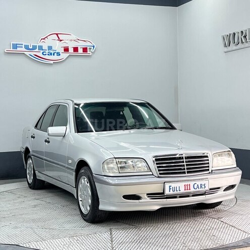 Mercedes C 200-2