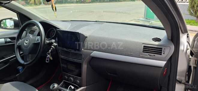Opel Astra-7